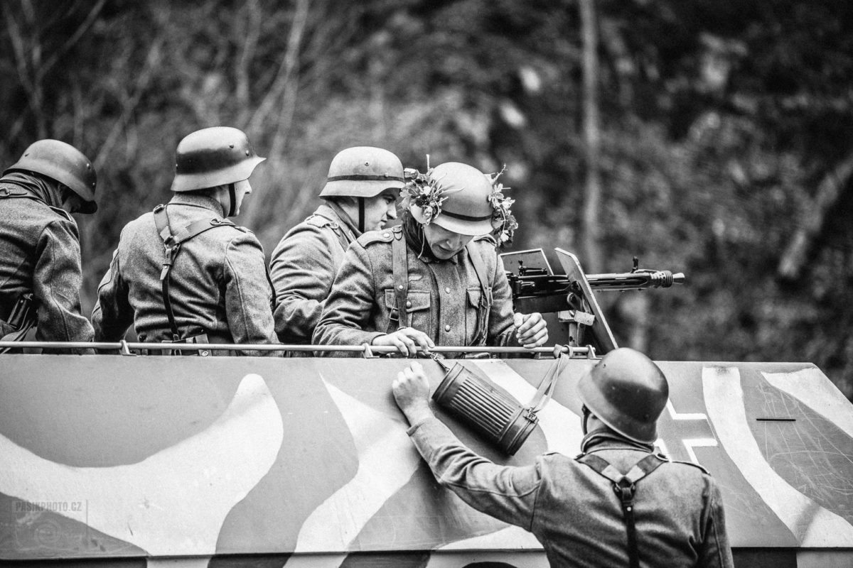 http://www.rok1945.cz/wp-content/uploads/2019/09/veveri_1945_war_0029-480x360.jpg